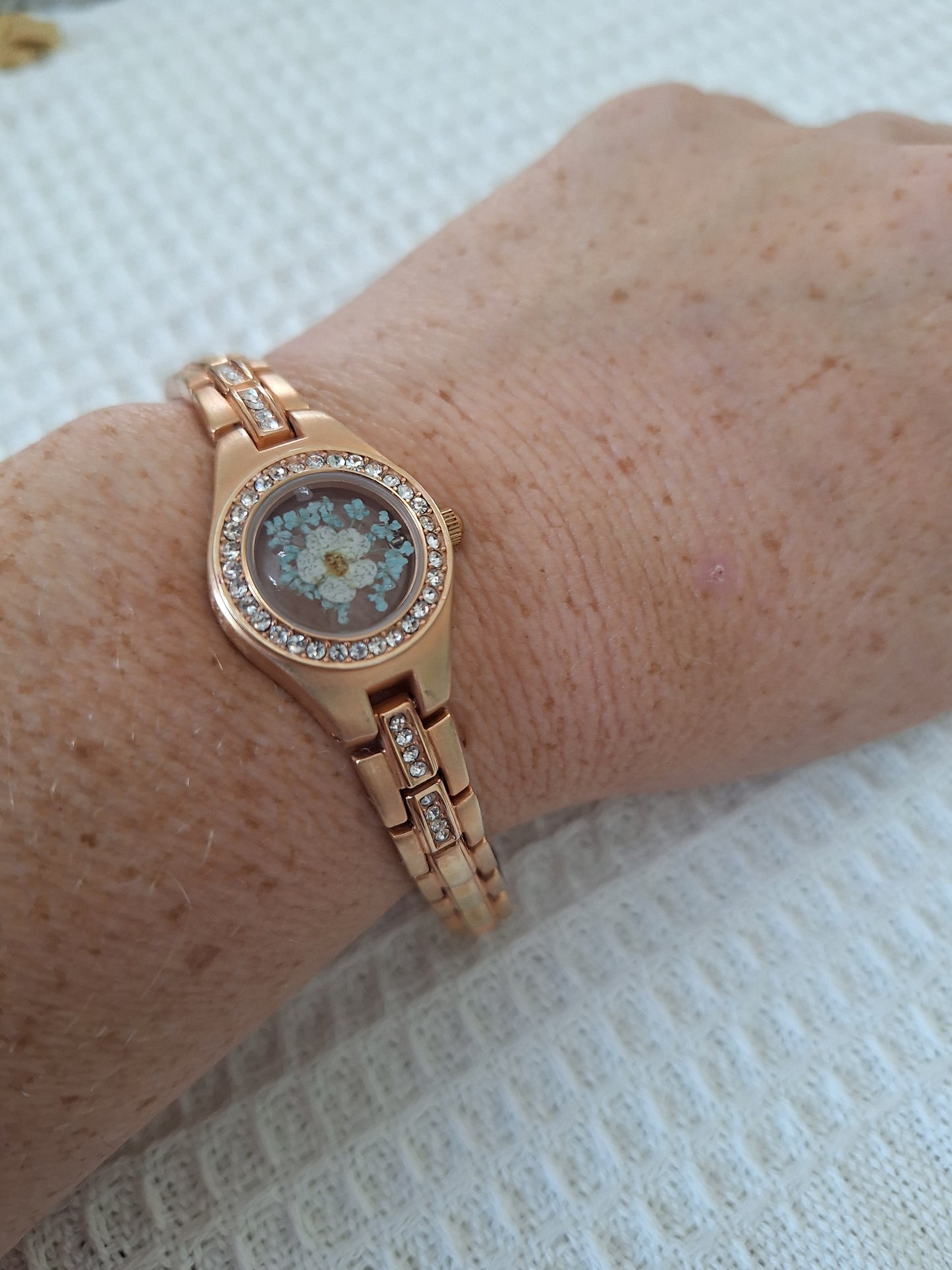 Watch Band Bracelet: Gold Tone with Cream and Light Blue Flowers